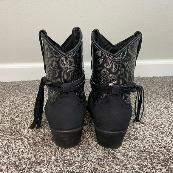 Dingo Valerie Paisley Black Silver Western Booties Floral Leather Women’s 8.5 - Picture 5 of 8